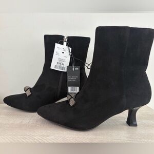 Women's Jones New York Black Ankle Booties with Decorative Bow